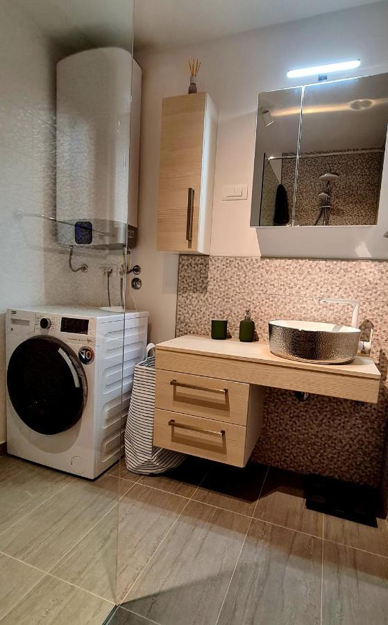 Apartman Kokola Mali Losinj Exterior photo